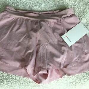 LULULEMON FAST AND FREE SHORT: NWT